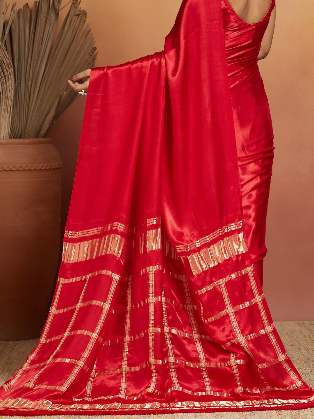 Laalima Silk Saree with Gold Grid Pallu