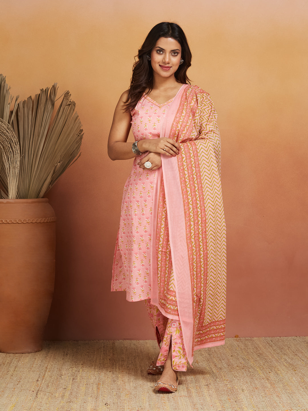 Gulaabi Noor Cotton Printed Kurta Set – Blush Petal