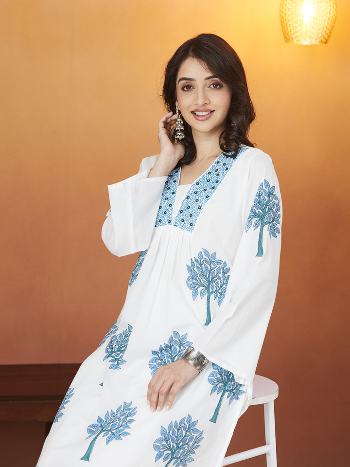 Neelvriksha White & Blue Block Print Kurti set