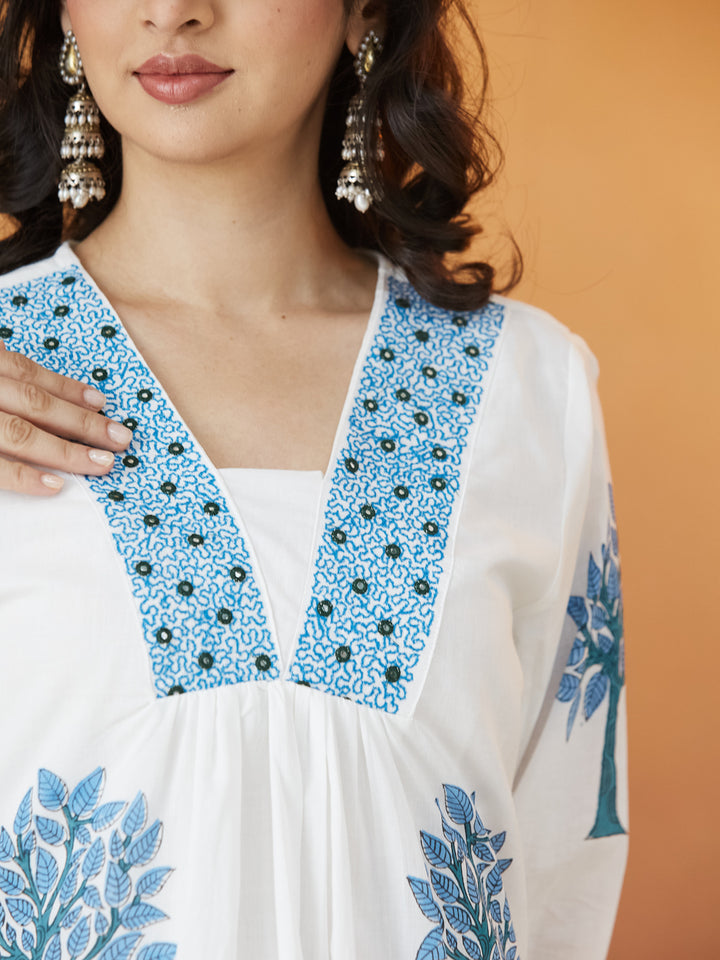Neelvriksha White & Blue Block Print Kurti set