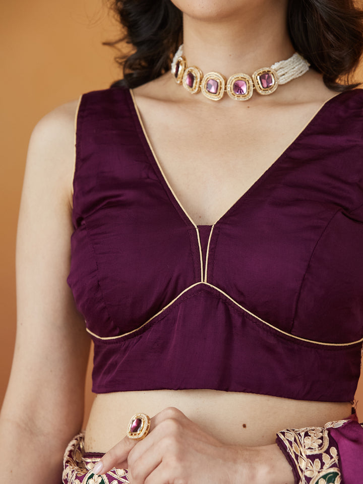 Veda Royal Elegance Saree – Plum Purple with Golden Embroidery