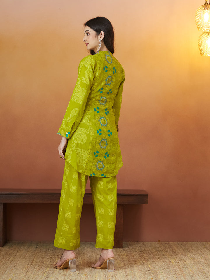 Veda Lime Heritage Coord Set – Lime Green with Medallion Motifs
