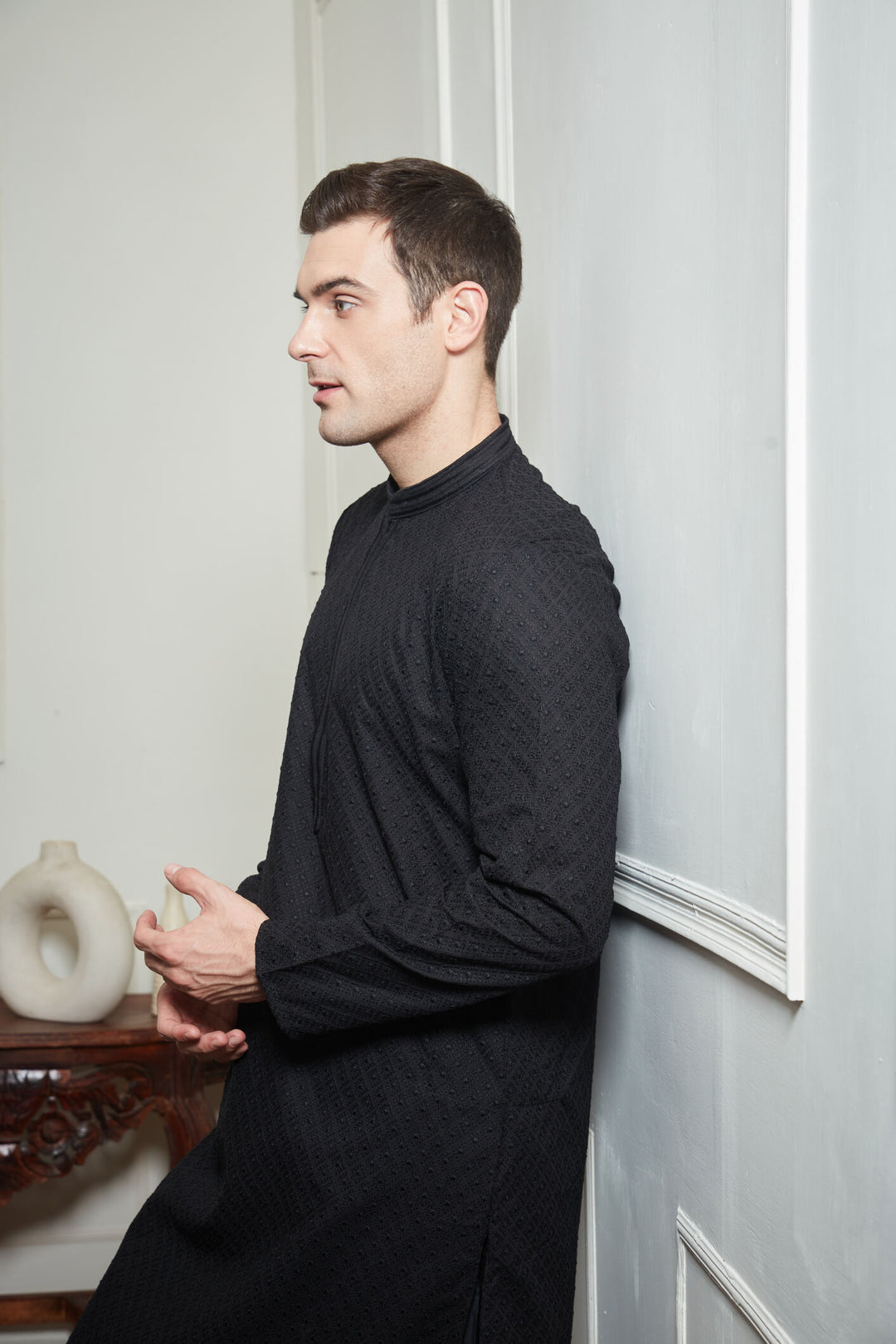 BLACK CHIKANKARI KURTA SET