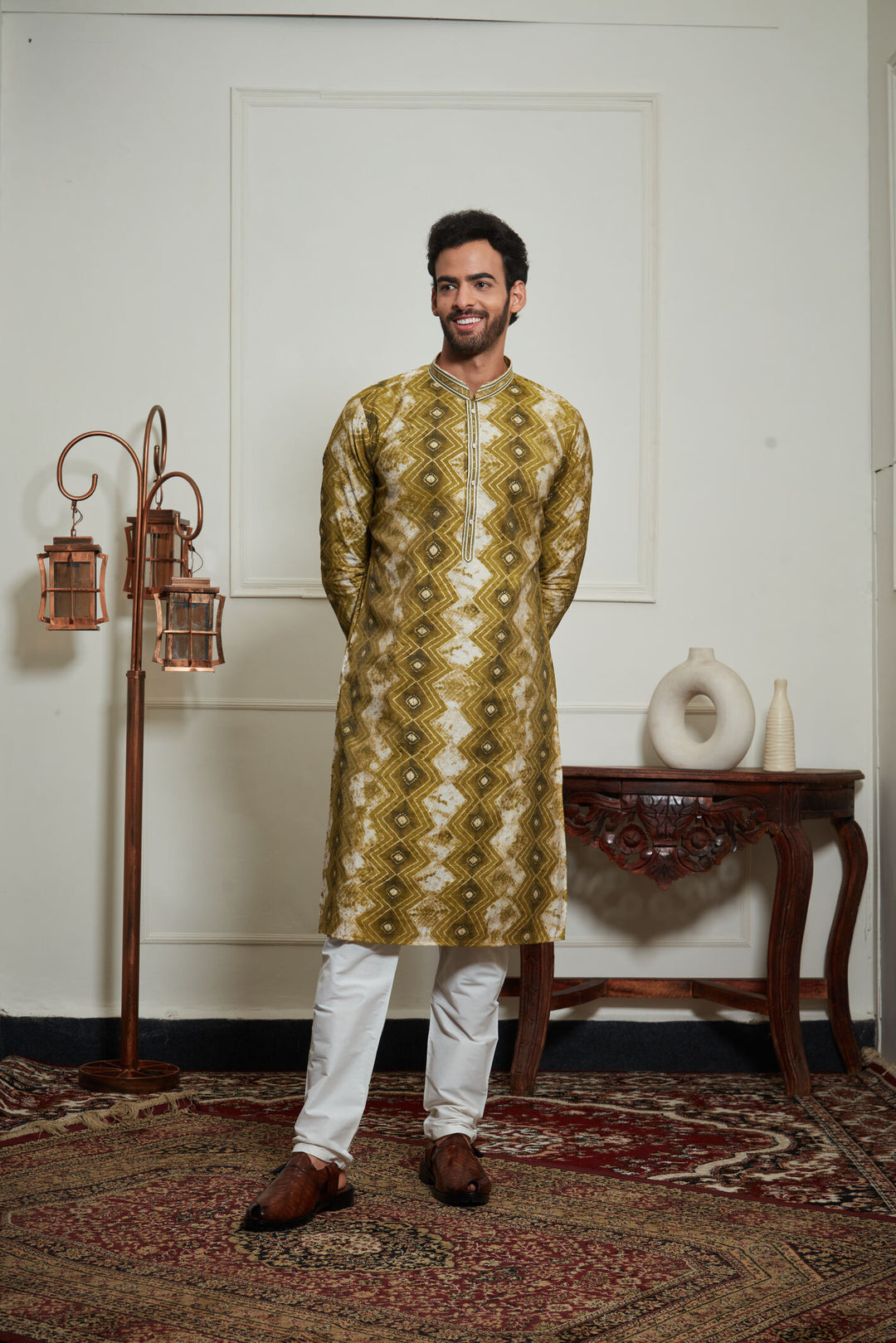 GREEN MULTICOLORED KURTA SET