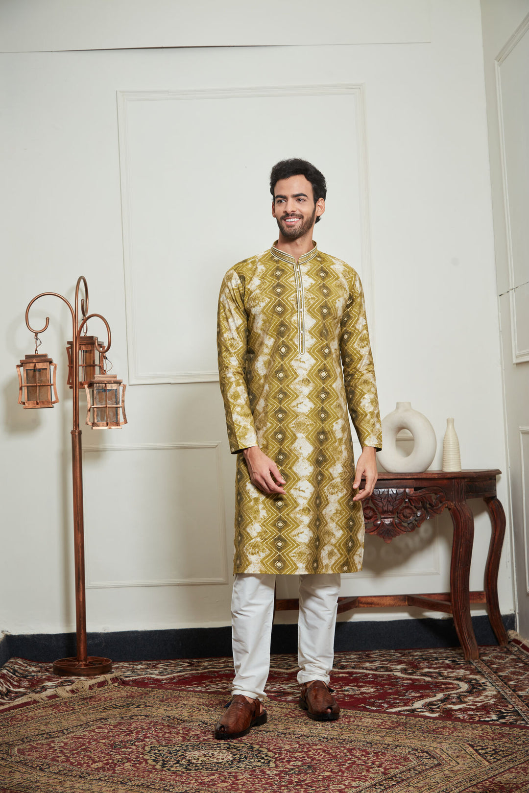 GREEN MULTICOLORED KURTA SET
