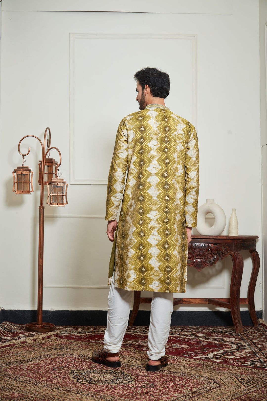 GREEN MULTICOLORED KURTA SET