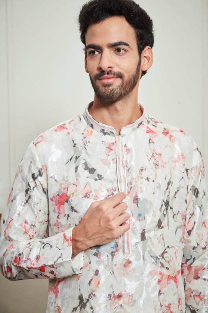 MUSLIN CREAM FLORAL KURTA SET
