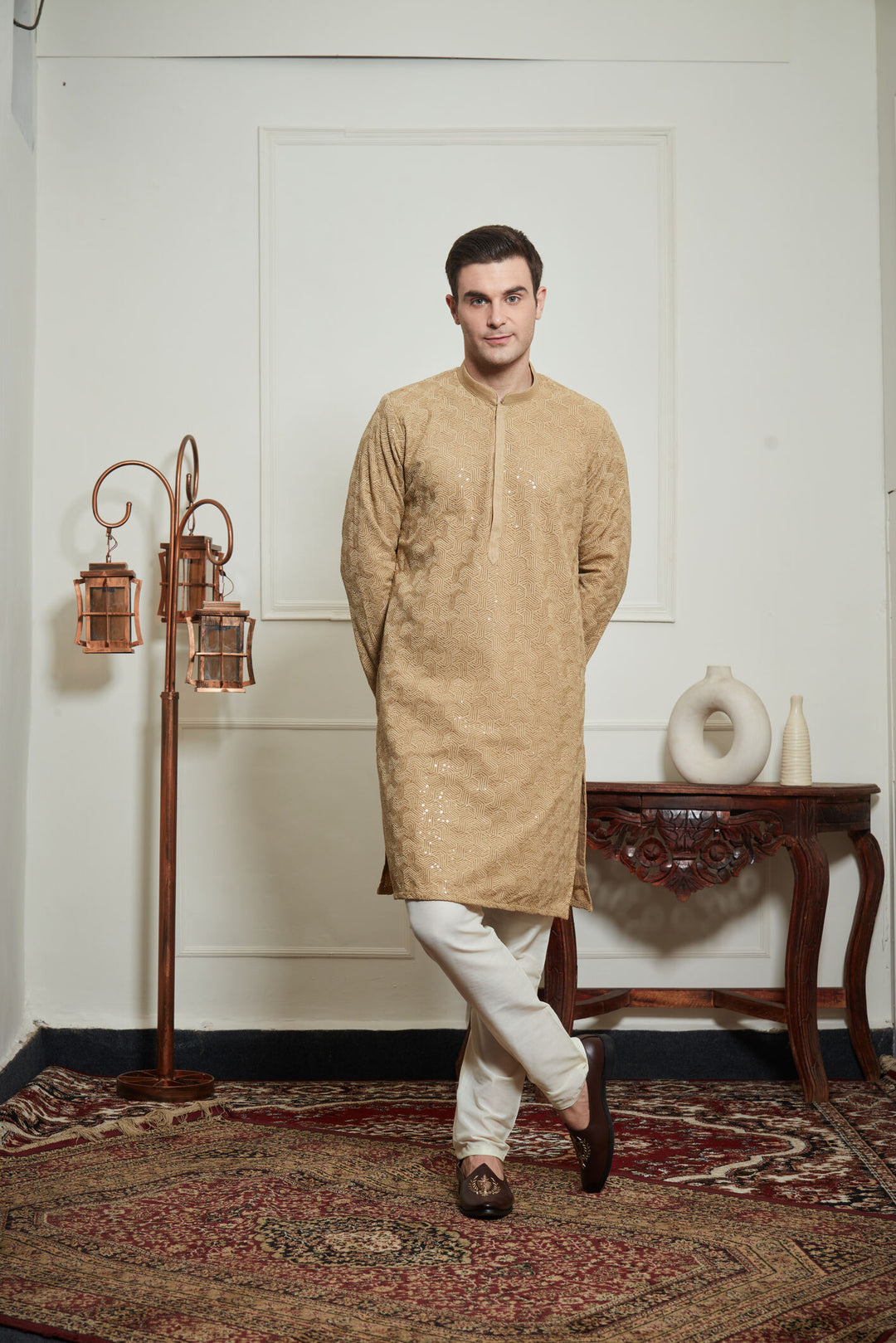 CREAM CHIKANKARI KURTA SET