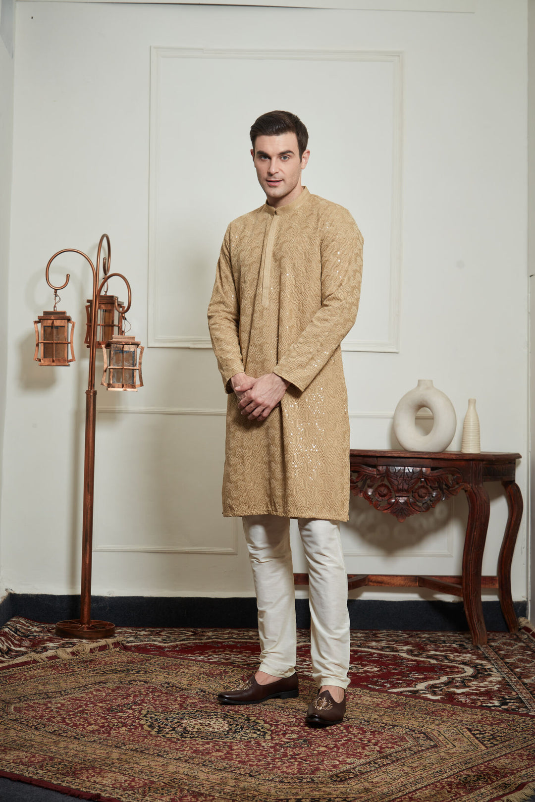 CREAM CHIKANKARI KURTA SET