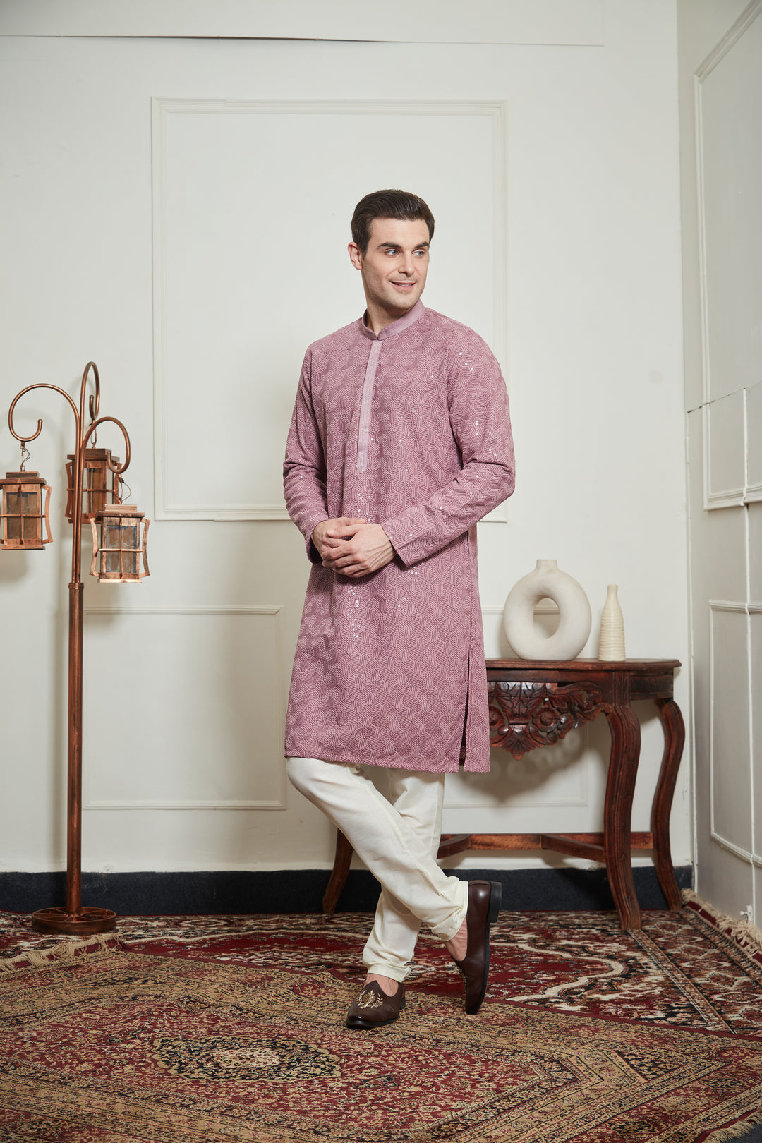 LAVENDER CHIKANKARI KURTA SET