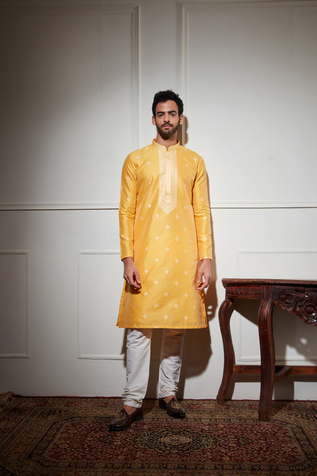 YELLOW KURTA SET WITH ZARI WORK