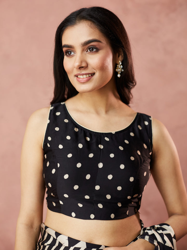 Monochrome Geometric Elegance Saree