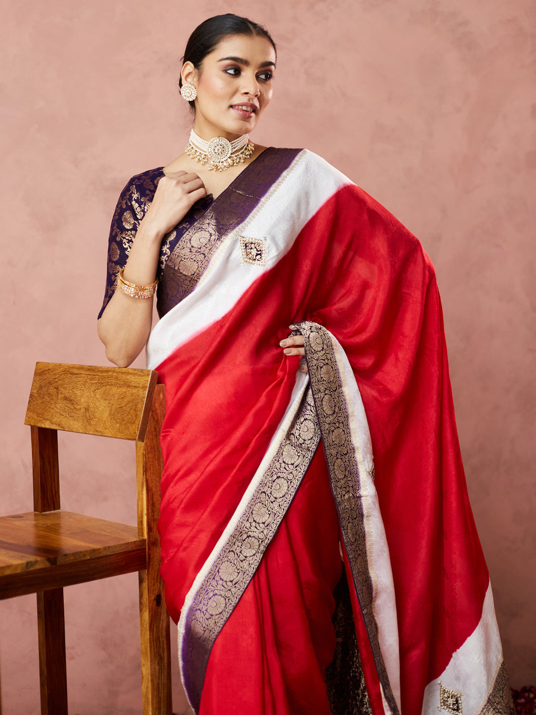 Crimson Elegance Dual-Tone Kanjivaram Saree