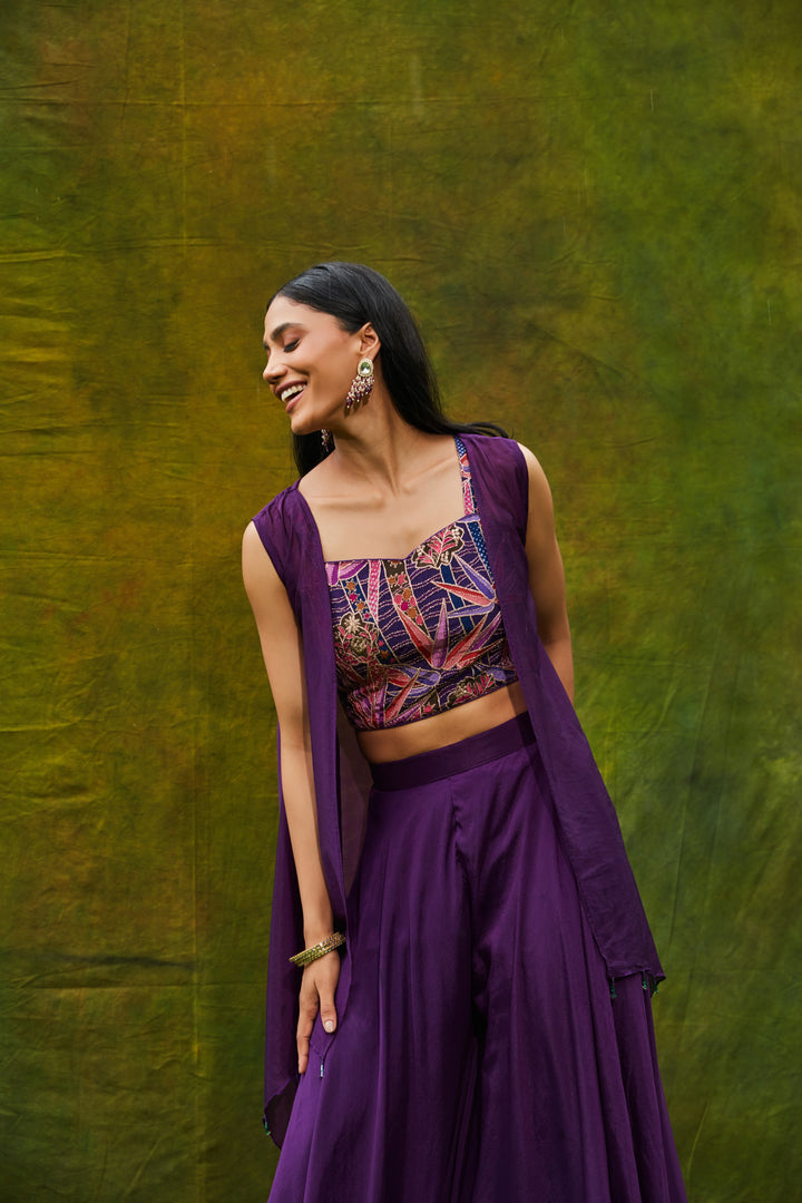 PLUM EMBELLISHED DIVIDER SET WITH SHRUG