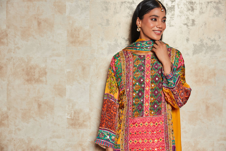 MIRROR EMBROIDERED SHARARA SET WITH DUPATTA